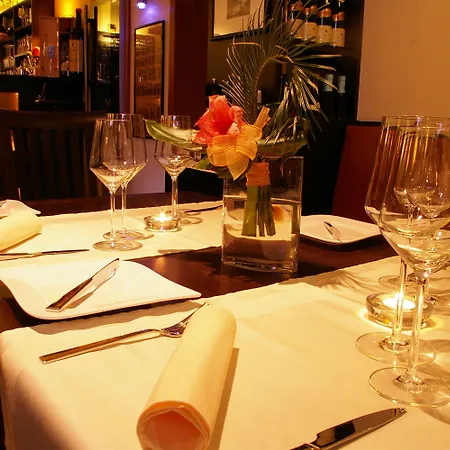 Rozmaryn Villa & Gourmet Hotel 3*