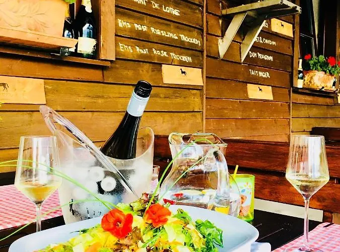 Hotel Rozmaryn Villa & Gourmet 3*